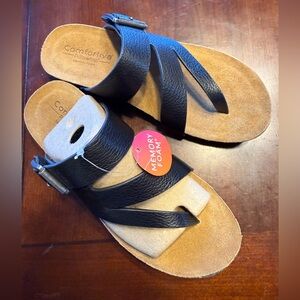 Comfortiva Black Leather-Look Memory Foam Toe-Loop Sandals